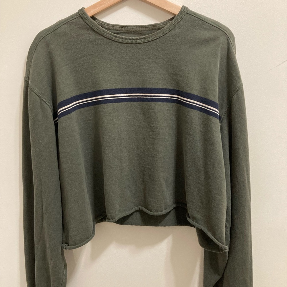 Izod sweatshirt
